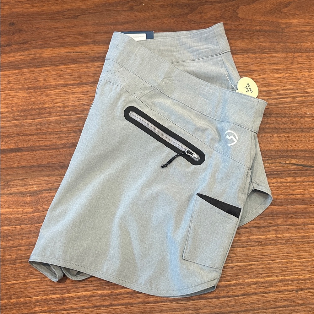 Magellan Pro Outdoors Grey Women's Fish Shorts - Picture 2 of 5
